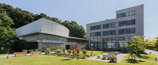 フェリス女学院大学
